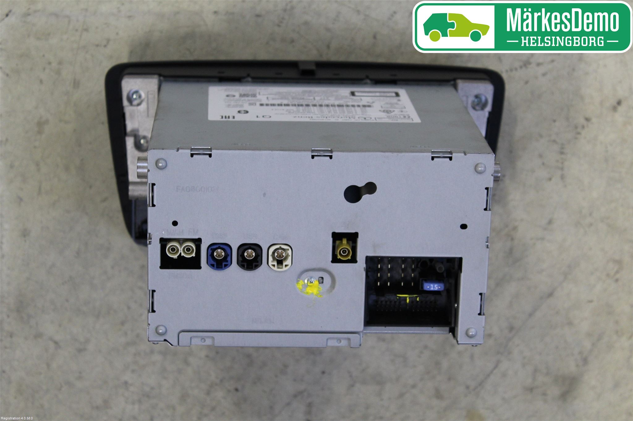 Mercedes-Benz MB CLA-KLASS (C117/X117) 13-19 Stereo Radio Med Cd