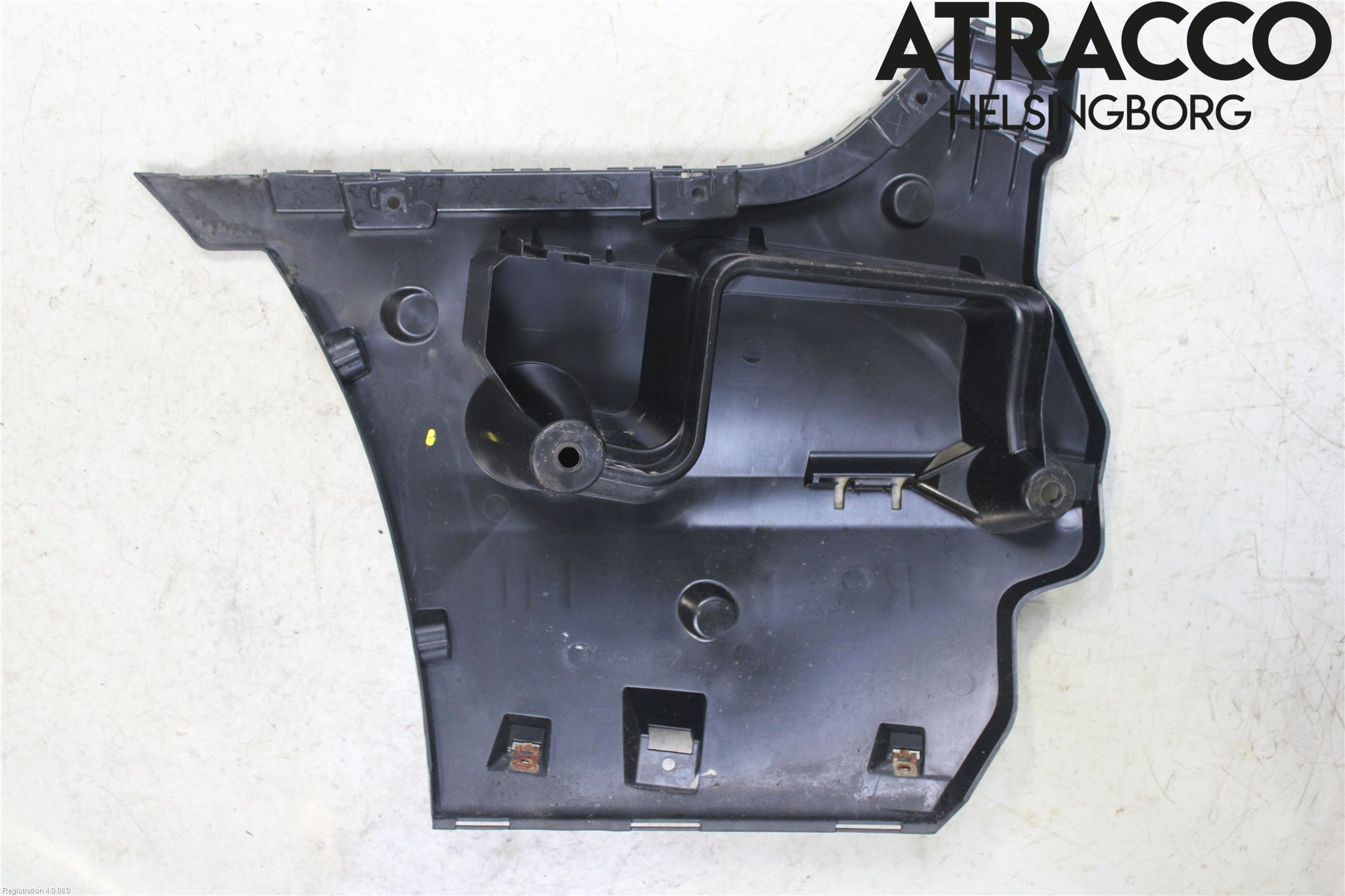 BMW 5 F10/F11/F18 09-17 Støtfangerfeste Bak Høyre