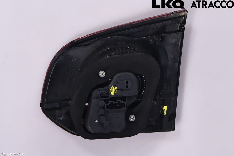 Volkswagen VW GOLF VI 09-13 Baklykt Venstre  På Luke(Indre