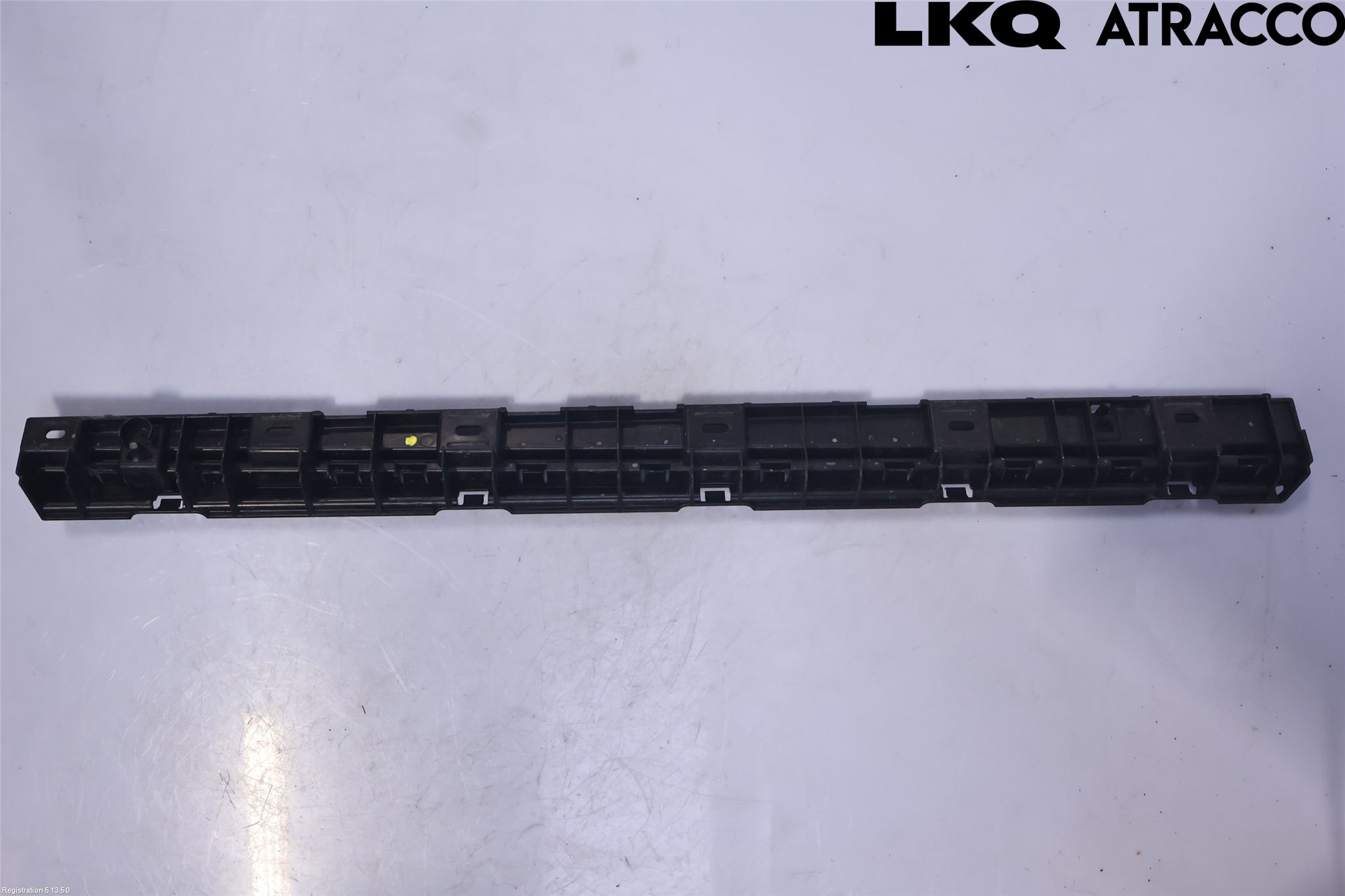 BMW 5 F10/F11/F18 09-17 Kanalskjørt Venstre