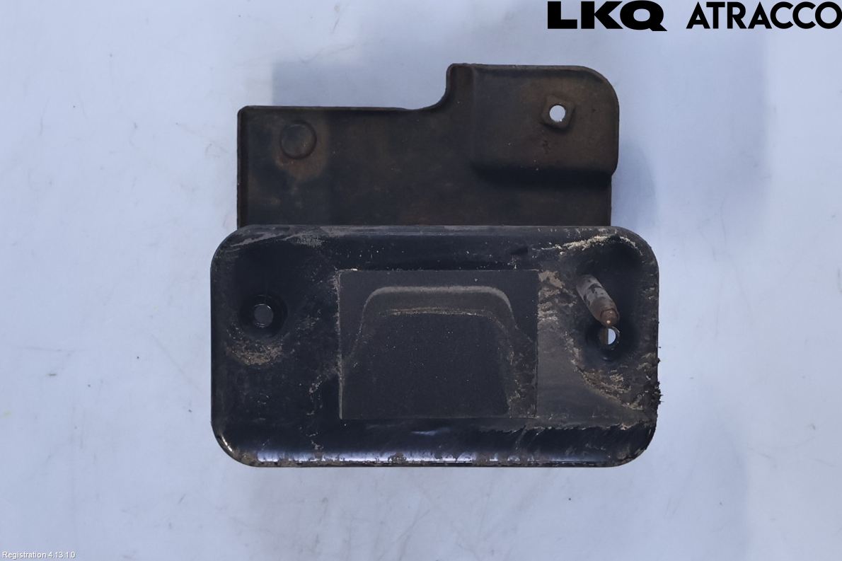 Hyundai i40 16-18 Støtfanger Bak Feste