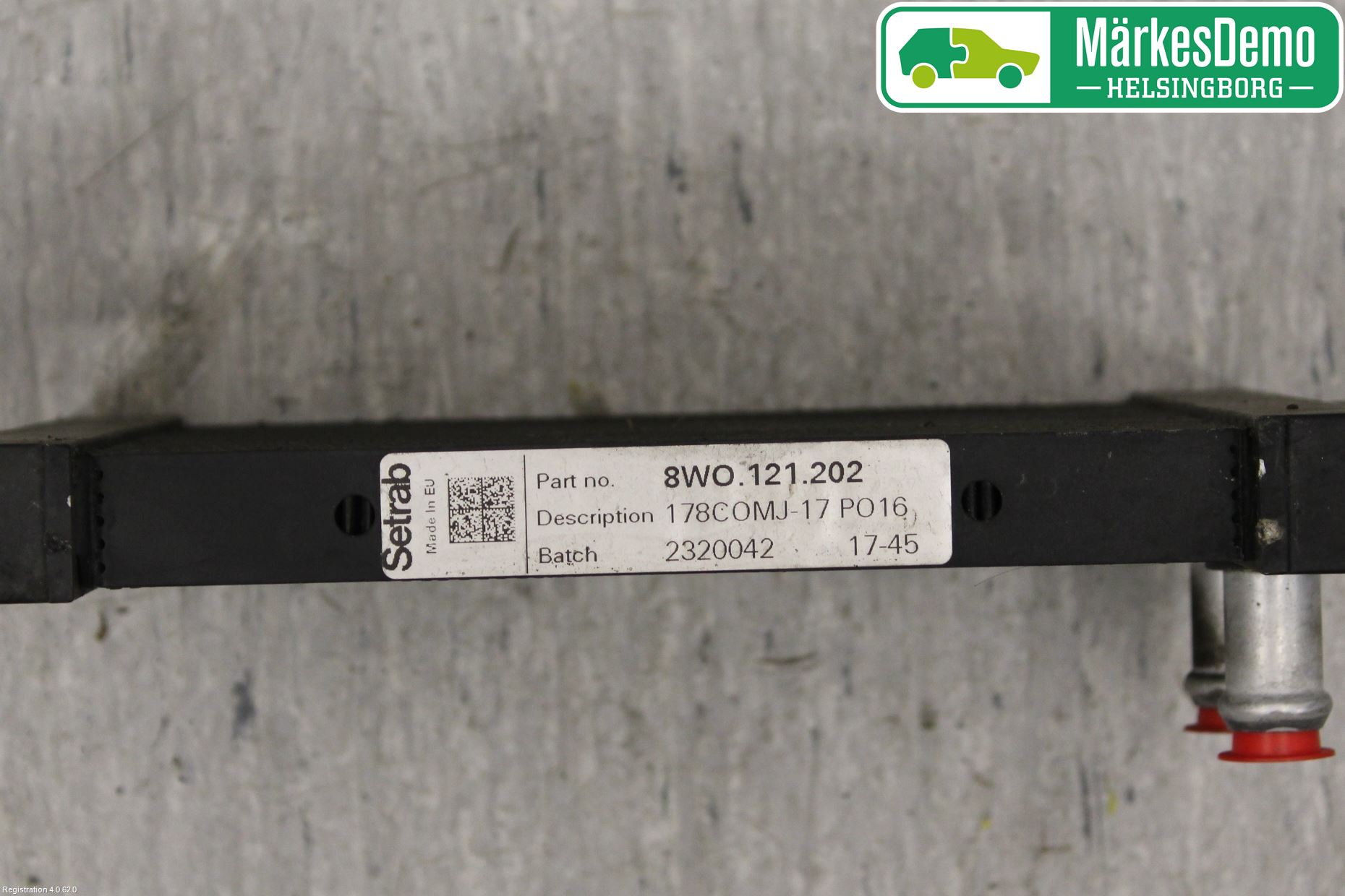 Audi A4/S4 B9 16-19 Radiator Automat