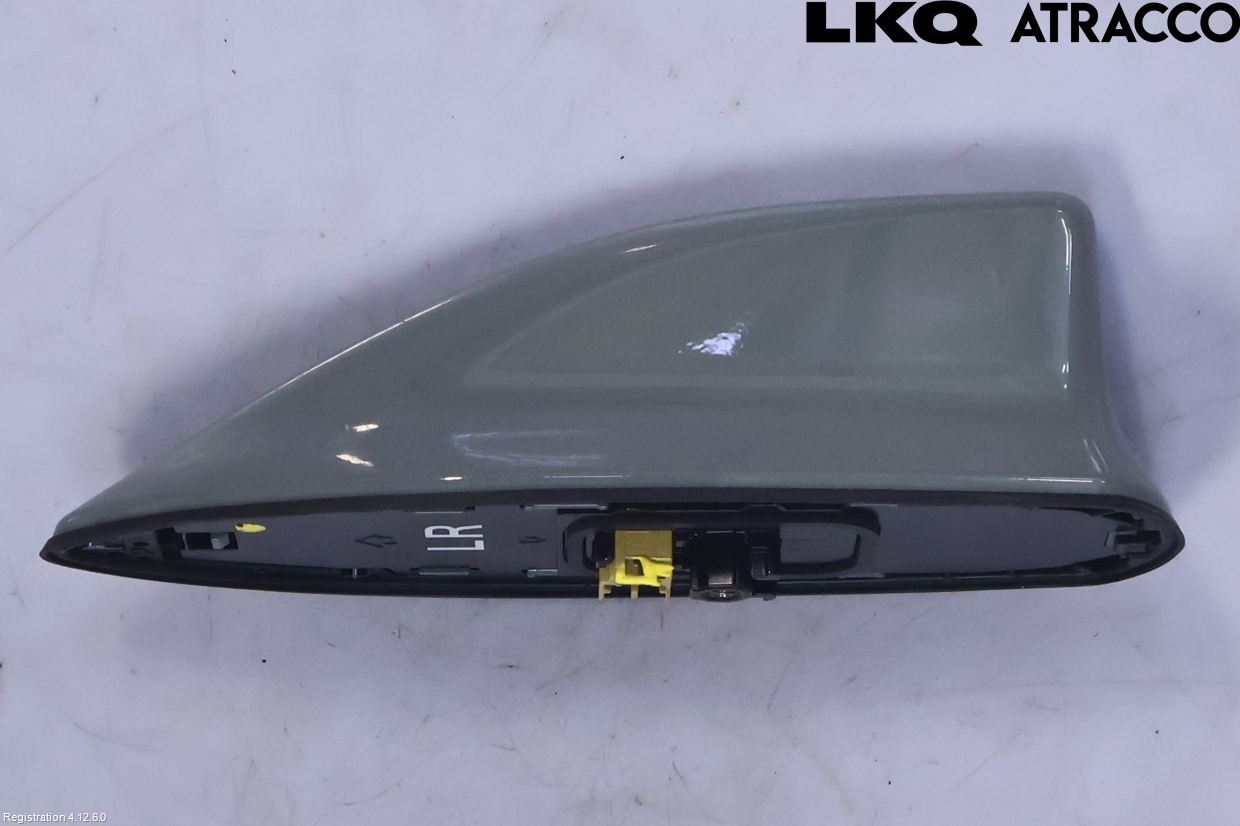 Toyota COROLLA CROSS XG10 22- Stereo Antenne Radio-Tv