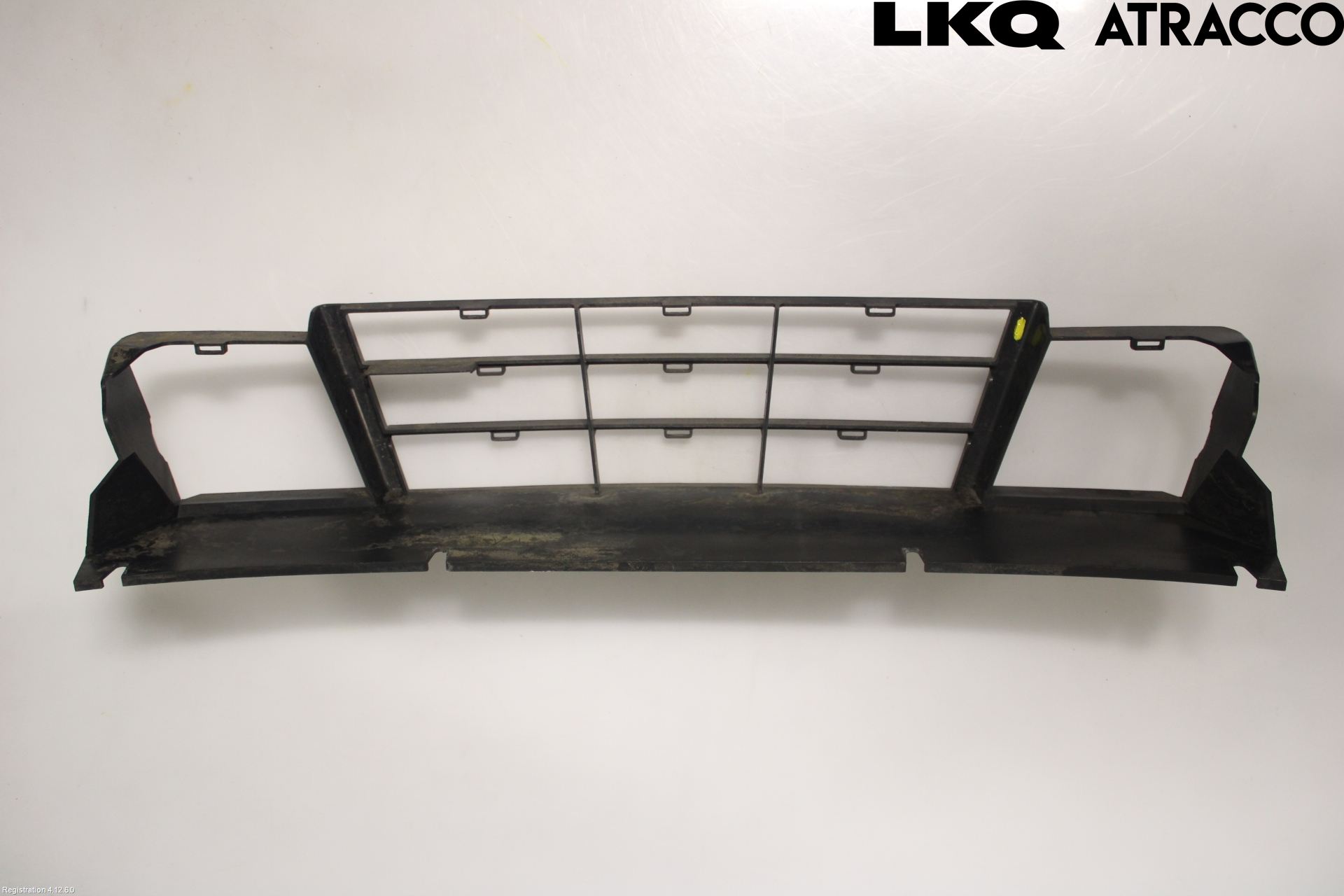 Saab 9-5     06-10 Grilldel Midt