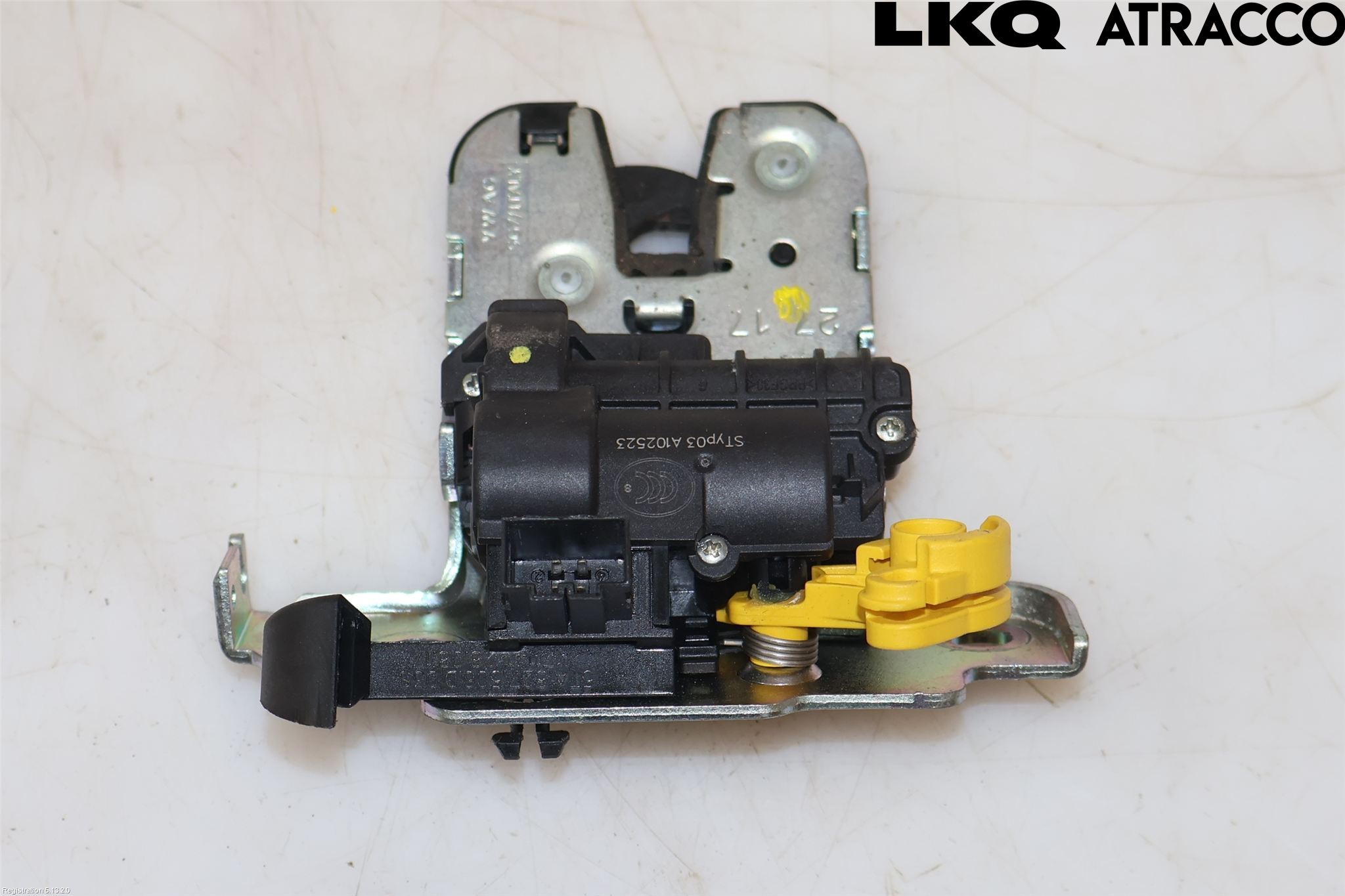 Volkswagen VW PASSAT 15-19 Bakluke-Lokk Låsekasse
