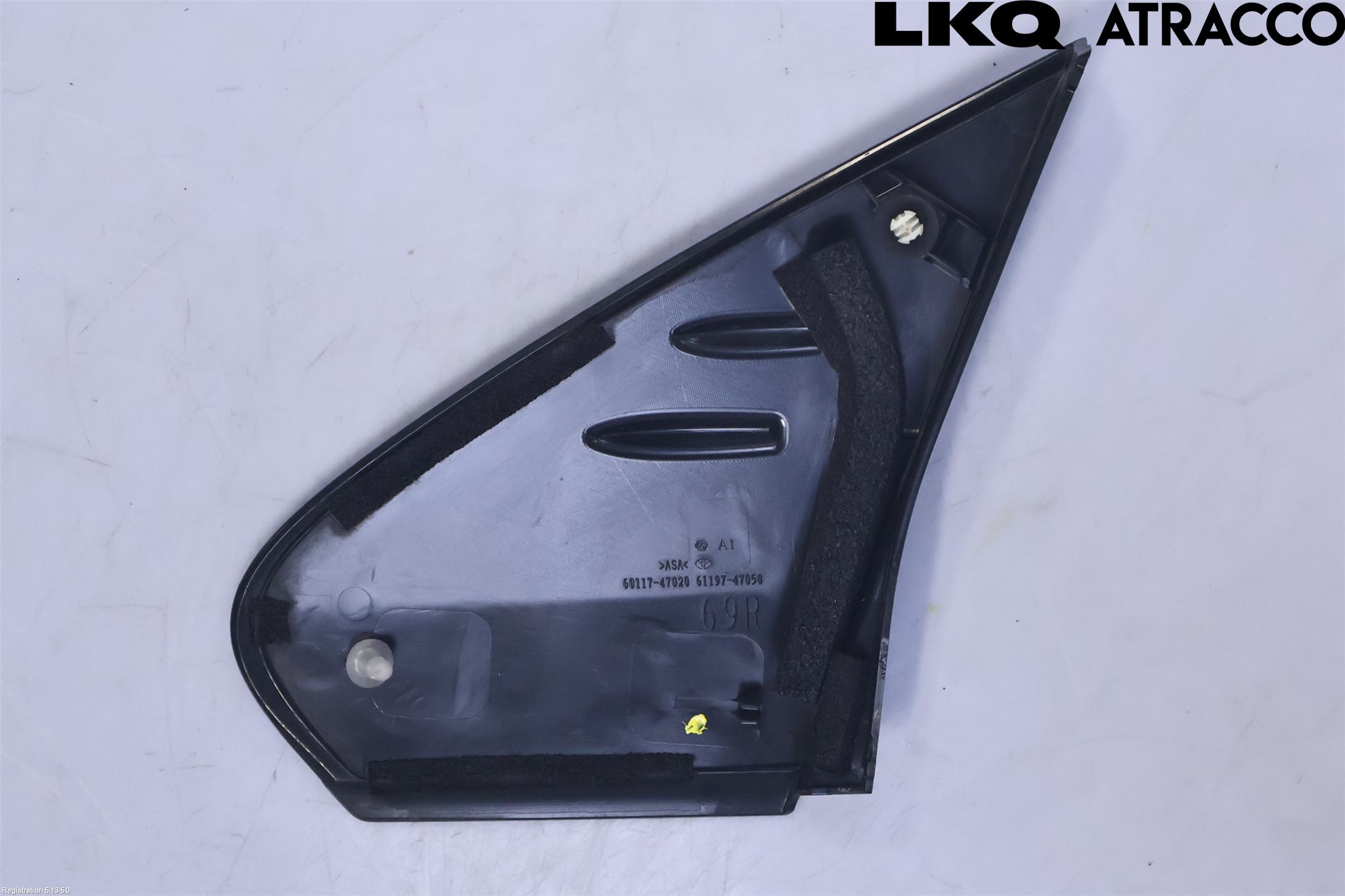 Toyota PRIUS (ZVW50) 16-21 List Framskjerm Hs