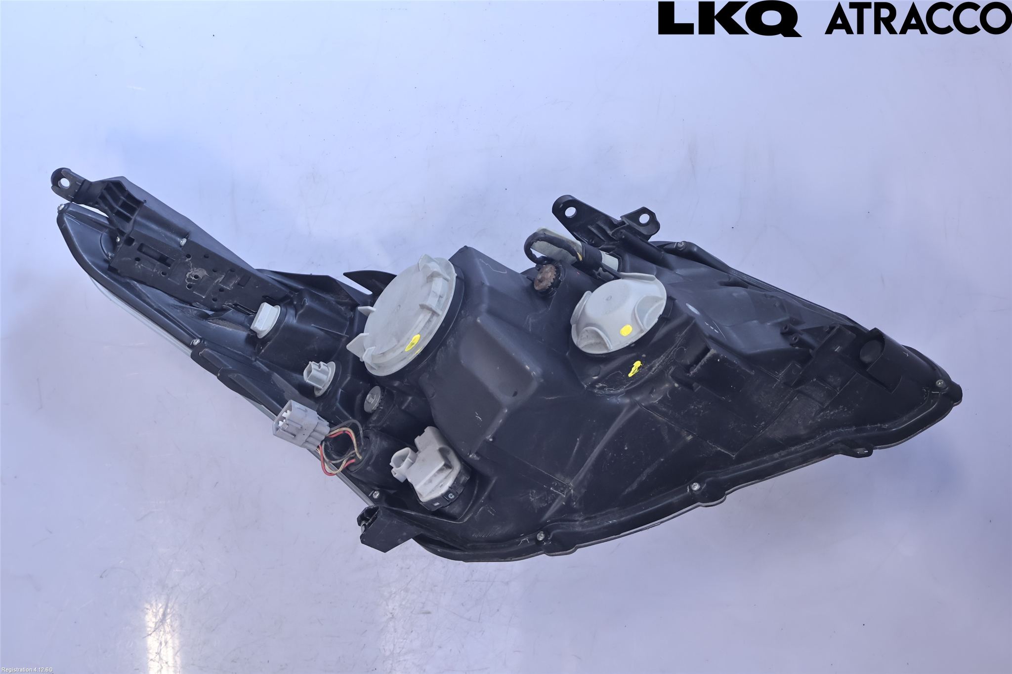 Toyota AVENSIS 09-15 Frontlykt Venstre