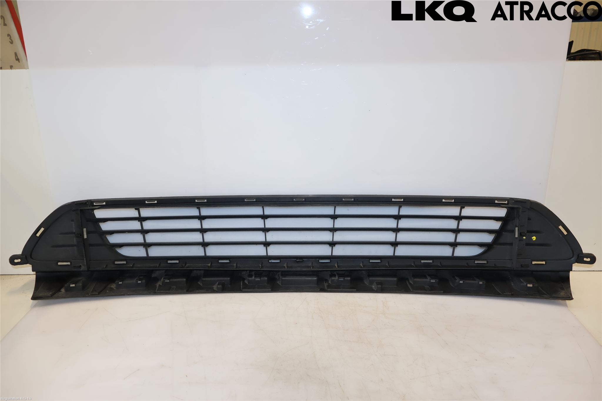 Opel VIVARO 15-19 Grilldel Midt