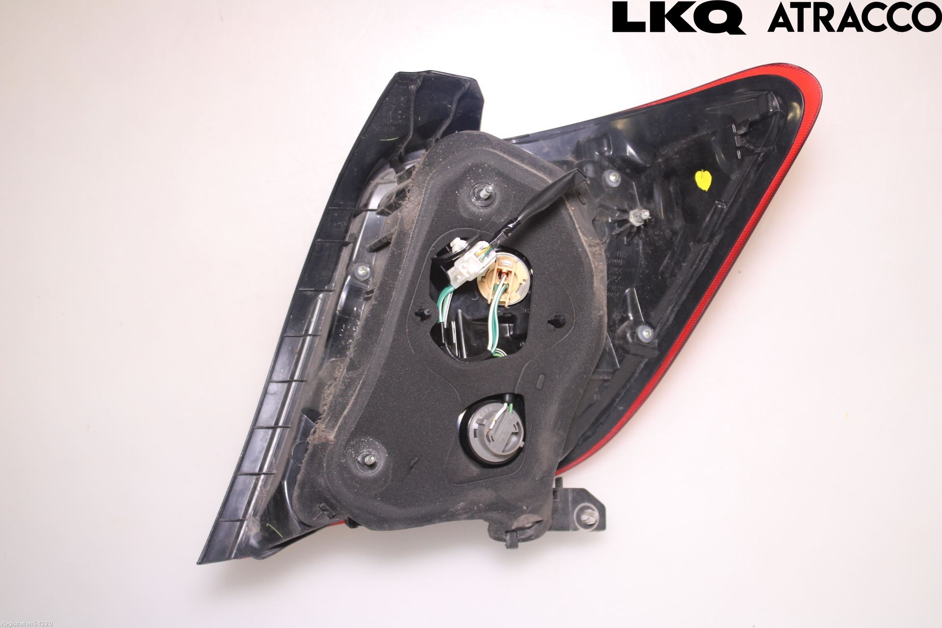 Toyota YARIS XP130 15-20 Baklykt Venstre