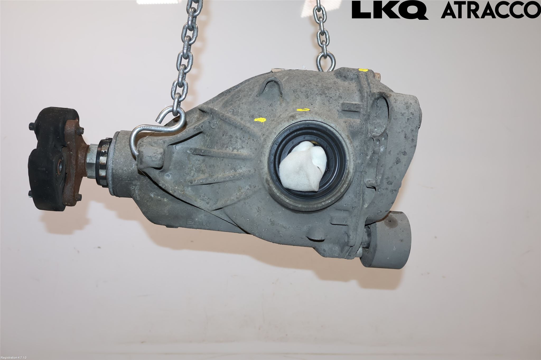 BMW 5 F10/F11/F18 09-17 Bakaksel Kardang Bak -Diff