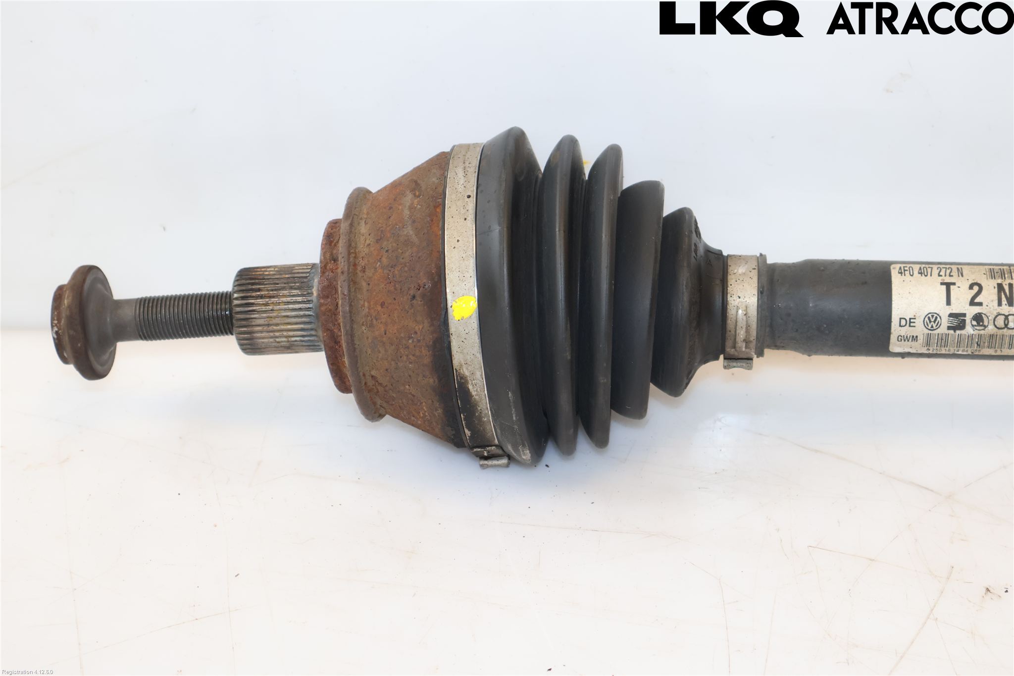 Audi A6/S6     05-11 Drivaksel Foran Kompl Høyre