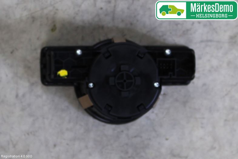Mercedes-Benz MB GLA-KLASS (X156) 13-20 Bryter Hovedlys
