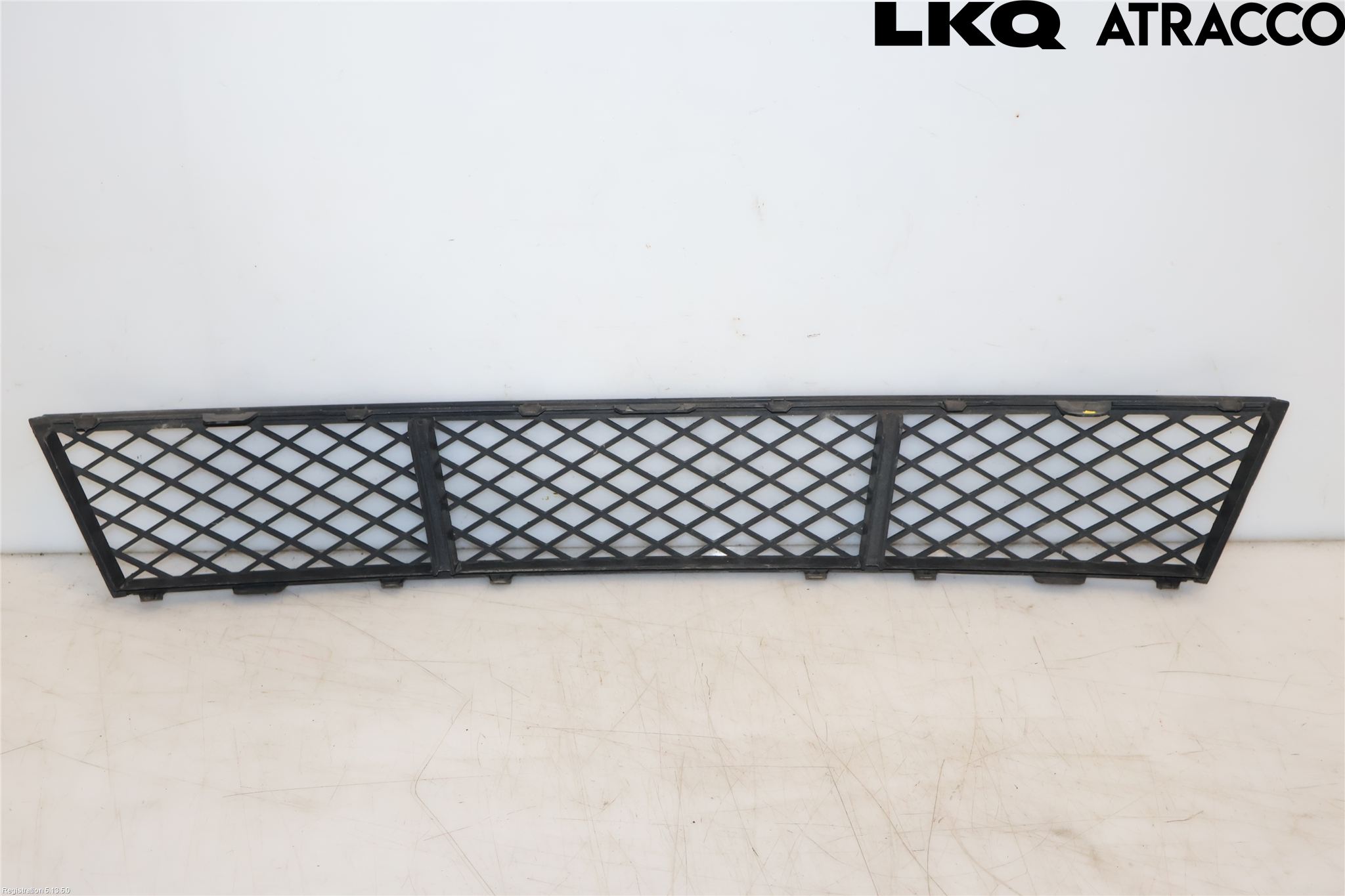 BMW 5 F10/F11/F18 09-17 Grilldel Midt