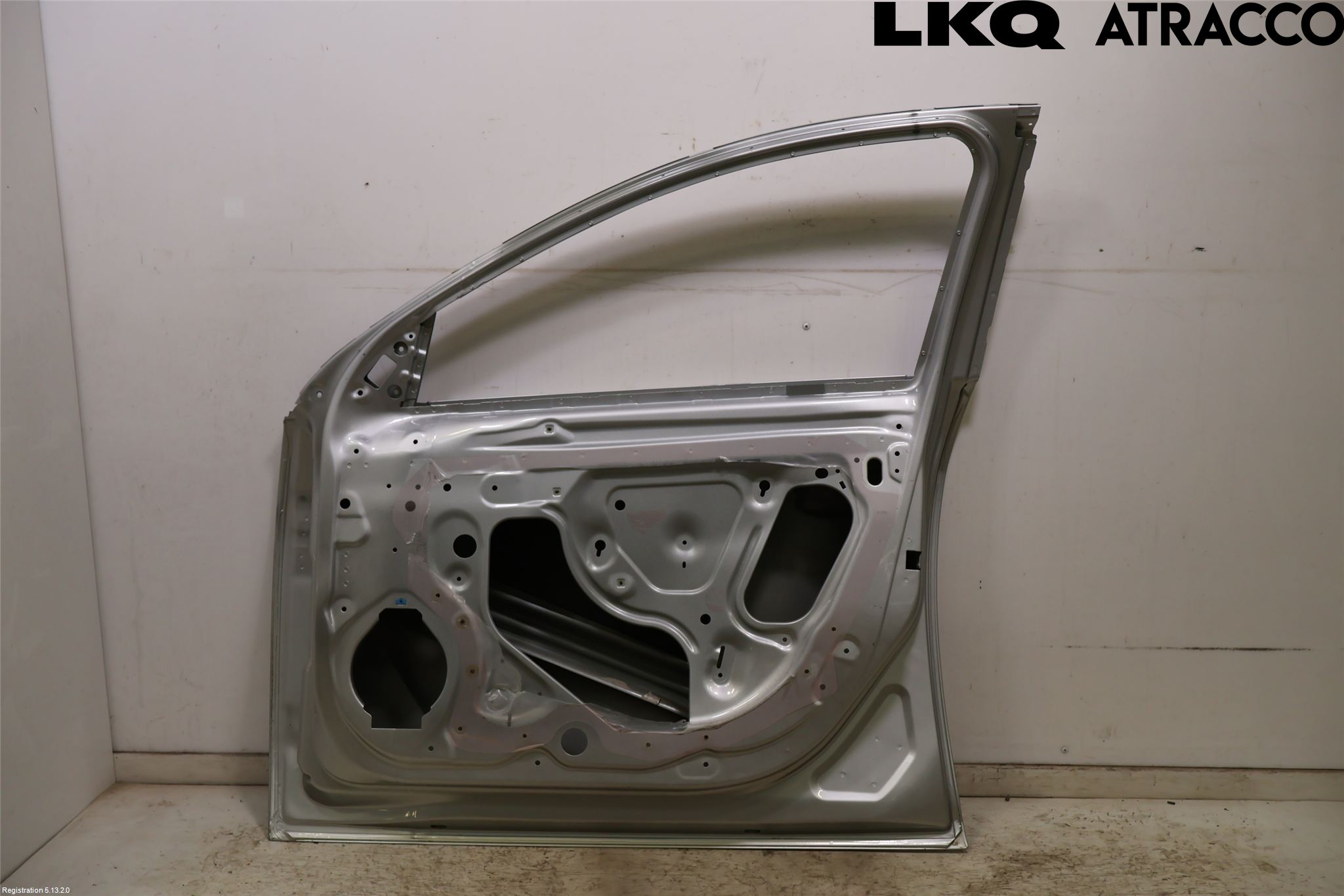 Opel INSIGNIA 09-16 Dør 4D Foran Høyre