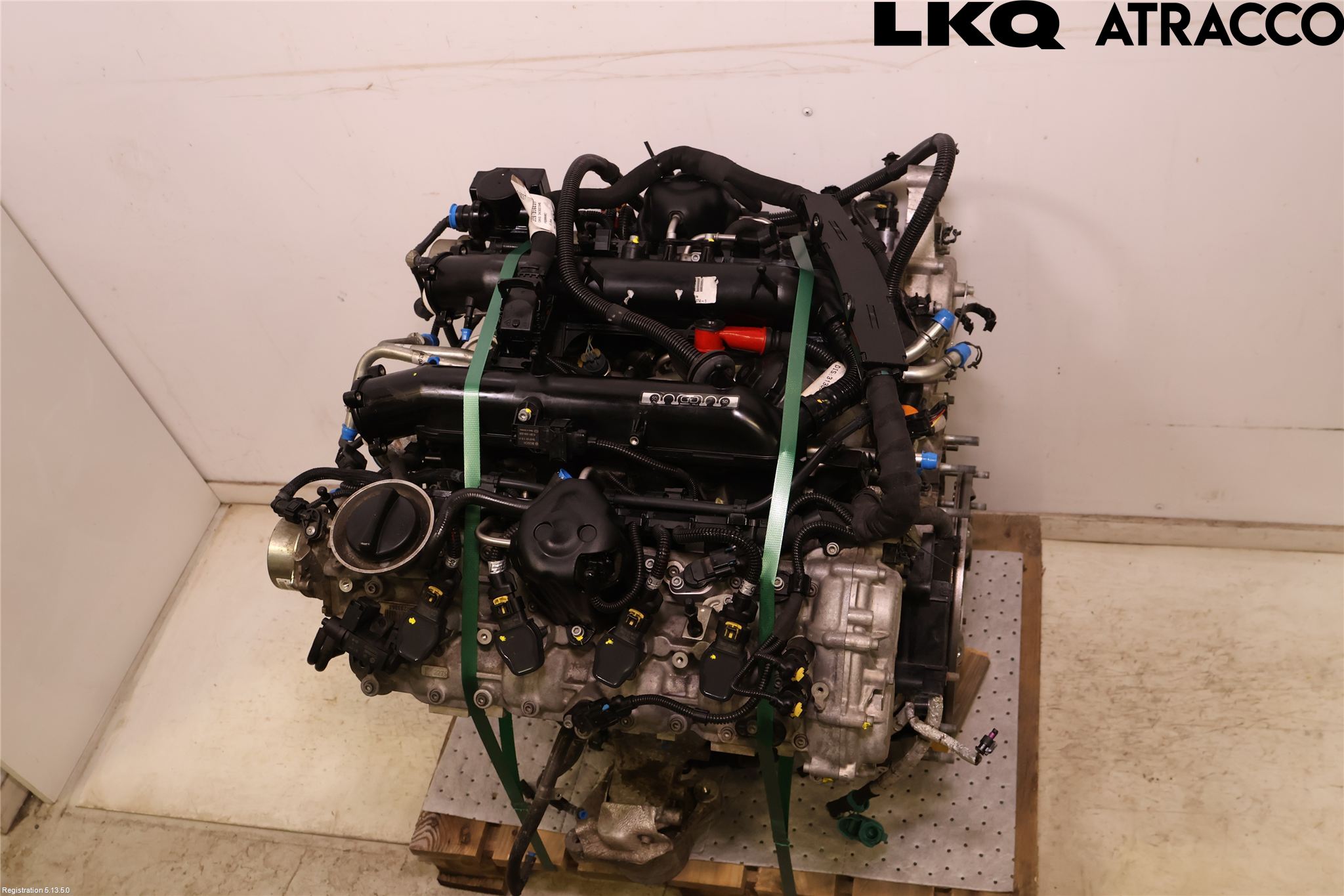 Maserati QUATTROPORTE Motor Bensin