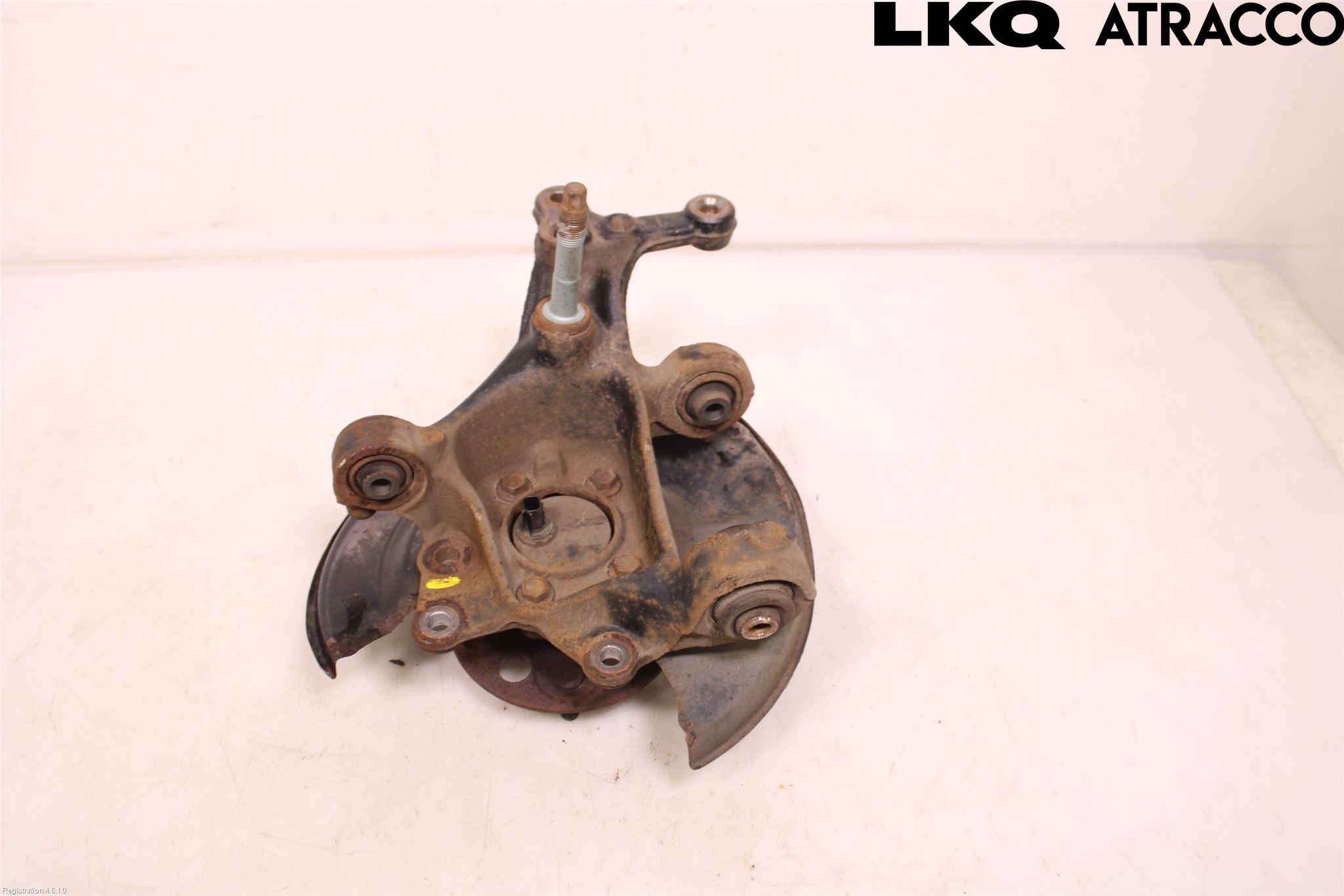Toyota C-HR 16-23 Spindel Vb