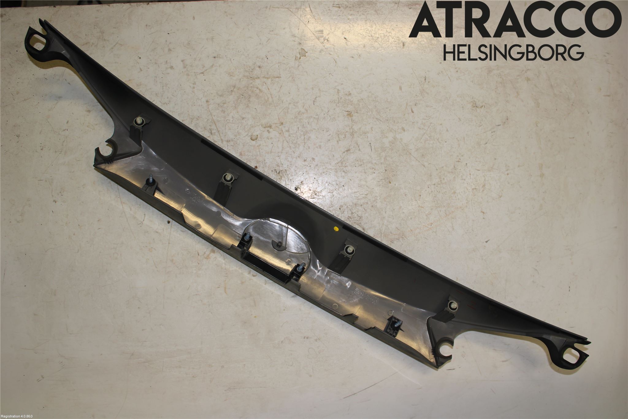 Toyota RAV4 13-18 Refleksplate - Skiltplate