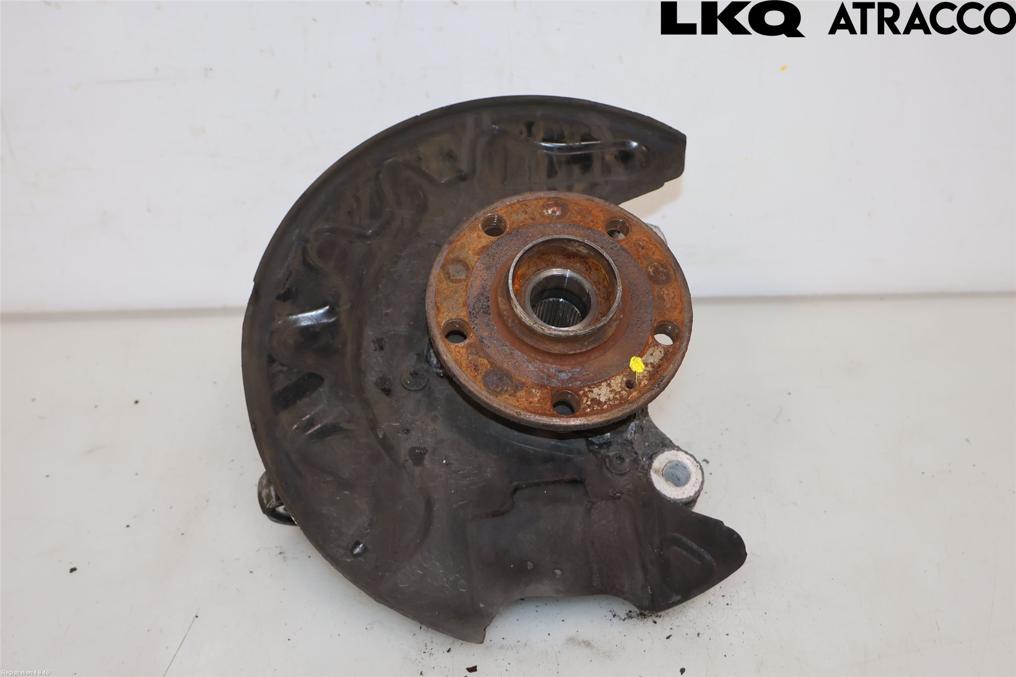 Volkswagen VW PASSAT 15-19 Spindel Hf