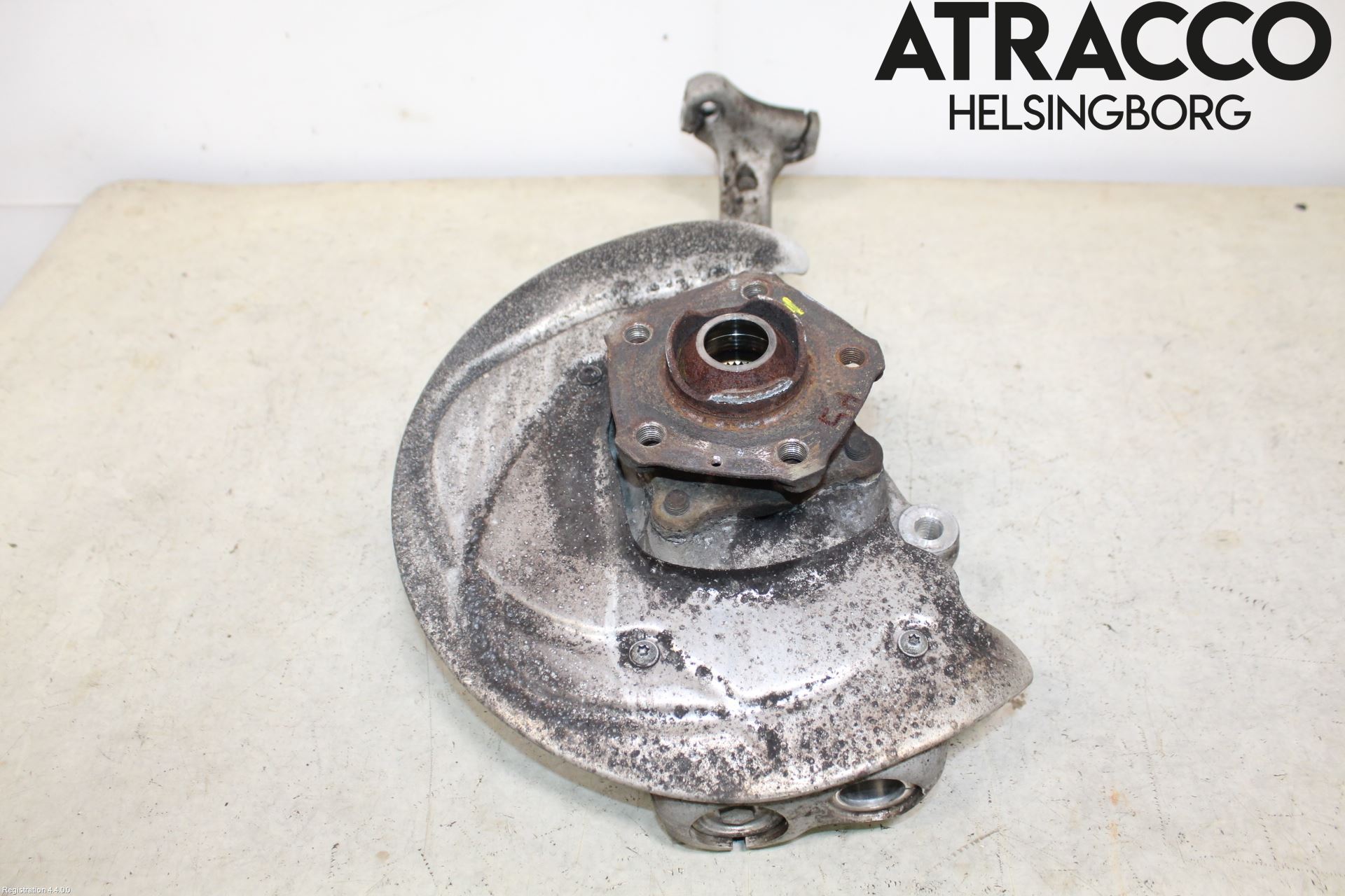 Audi A6 F2/C8 19- Spindel Vf