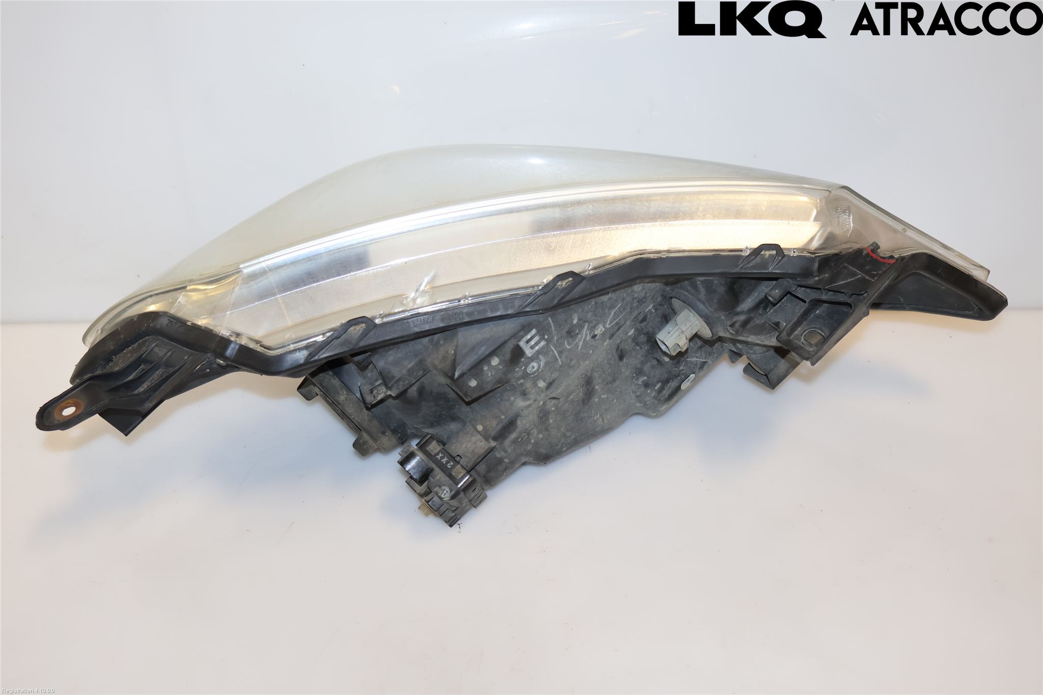 Toyota YARIS XP130 12-14 Frontlykt Venstre