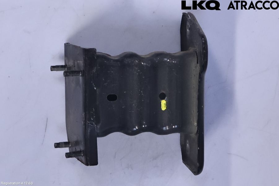 Nissan QASHQAI 14-17 Støtfanger Foran Feste