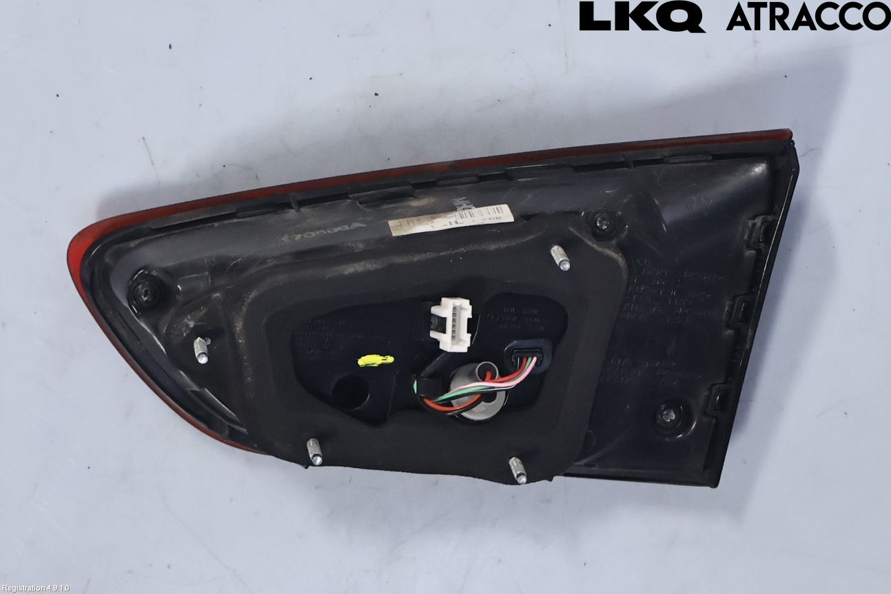Hyundai i30 PD 17- Baklykt Venstre  På Luke(Indre