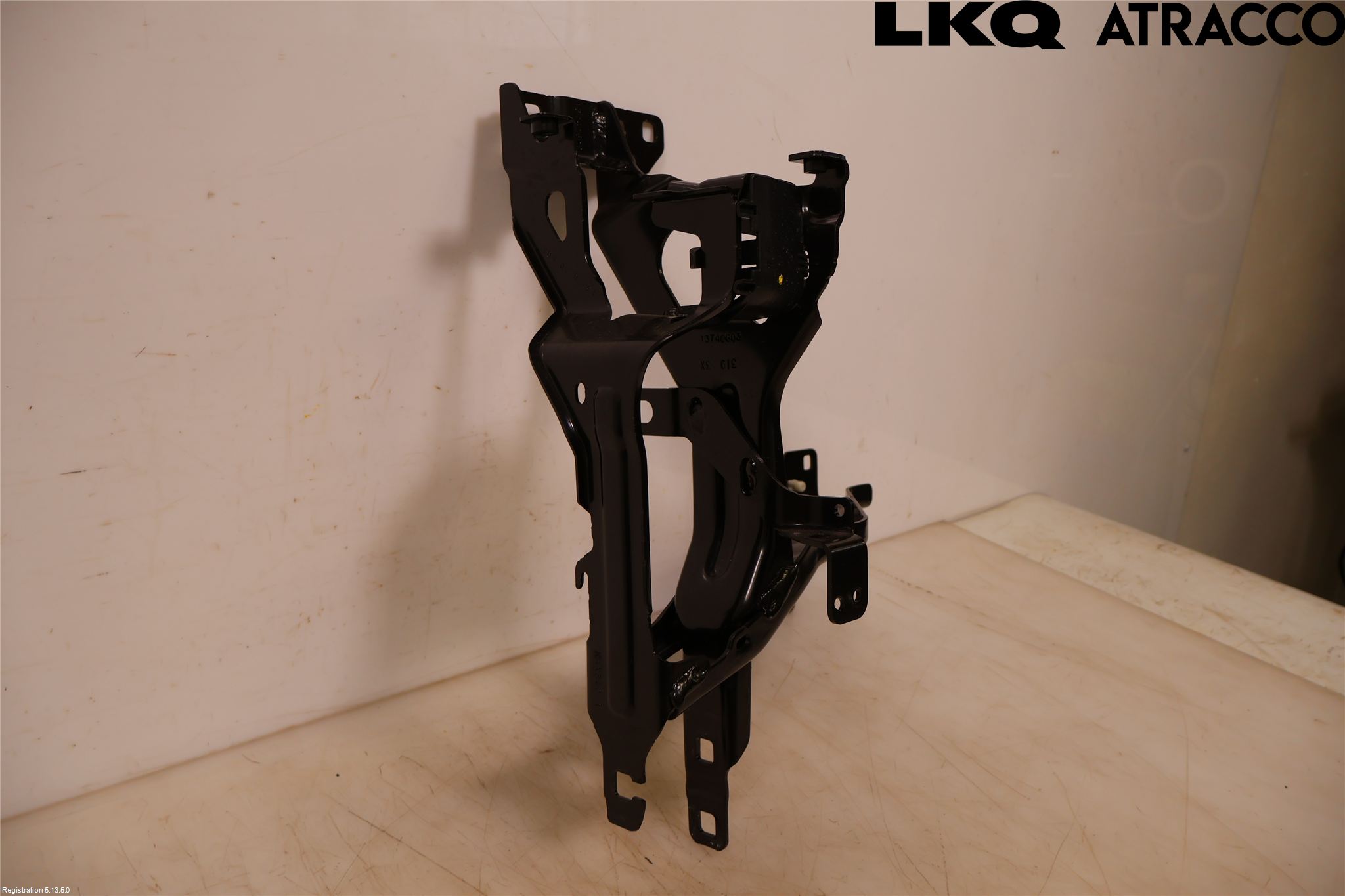 BMW X5 G05 18- Frontlykt Holder-Feste