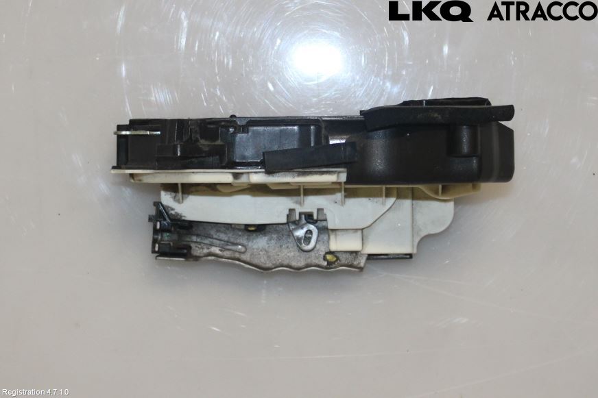 Volkswagen VW POLO 10-17 Sentrallåsmotor Venstre