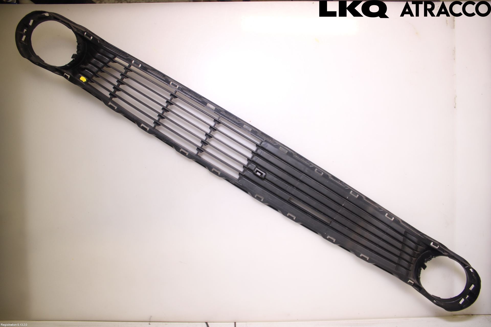 Toyota AYGO 15-21 Grilldel Midt