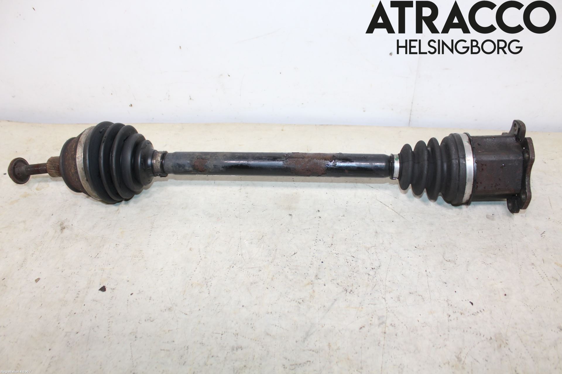 Audi A6/S6     05-11 Drivaksel Foran Kompl Venstre