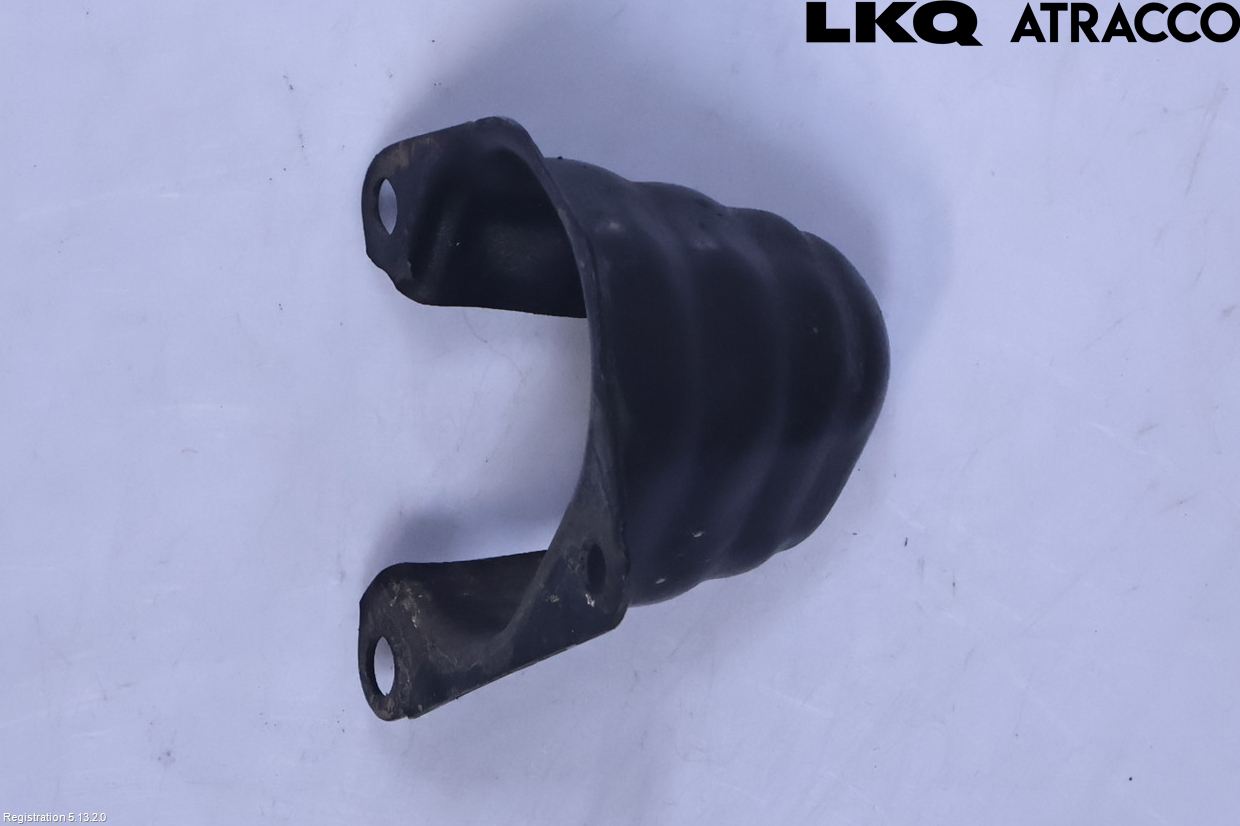 Nissan QASHQAI 10-14 Støtfanger Bak Feste