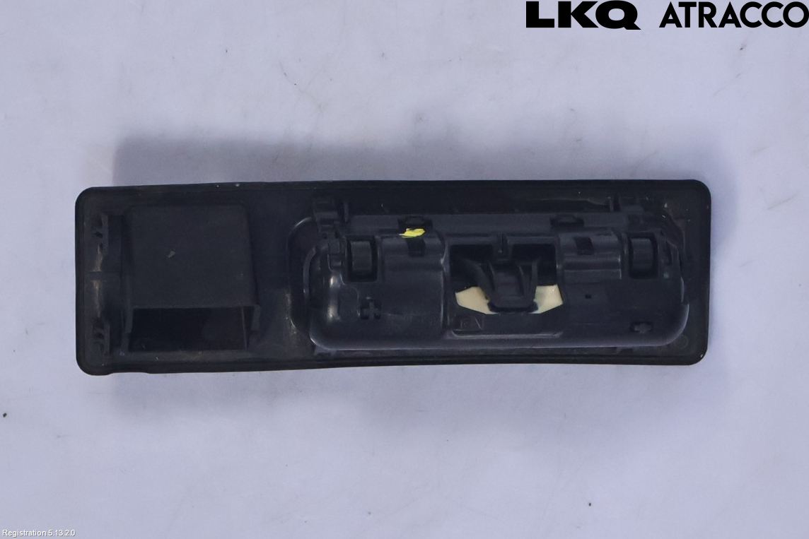 BMW X1 F48 15-22 Bakluke Handtak Ytre