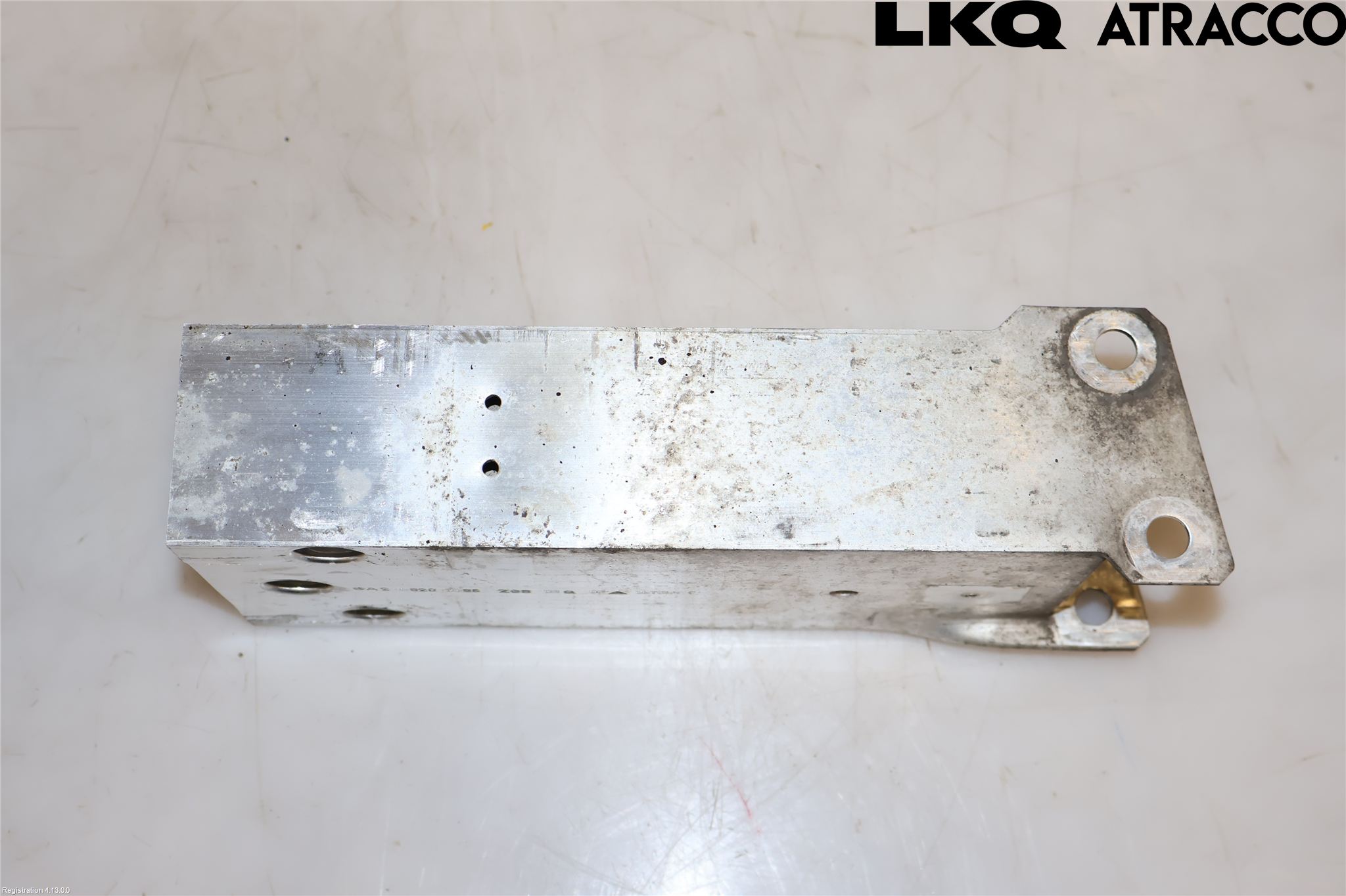 Mercedes-Benz MB A-KLASS (W176) 13-18 Støtfanger Foran Feste