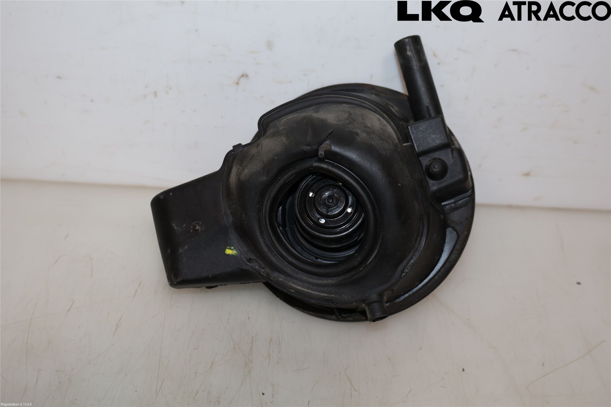 Volkswagen VW TOURAN 10-15 Drivstoff Tankluke
