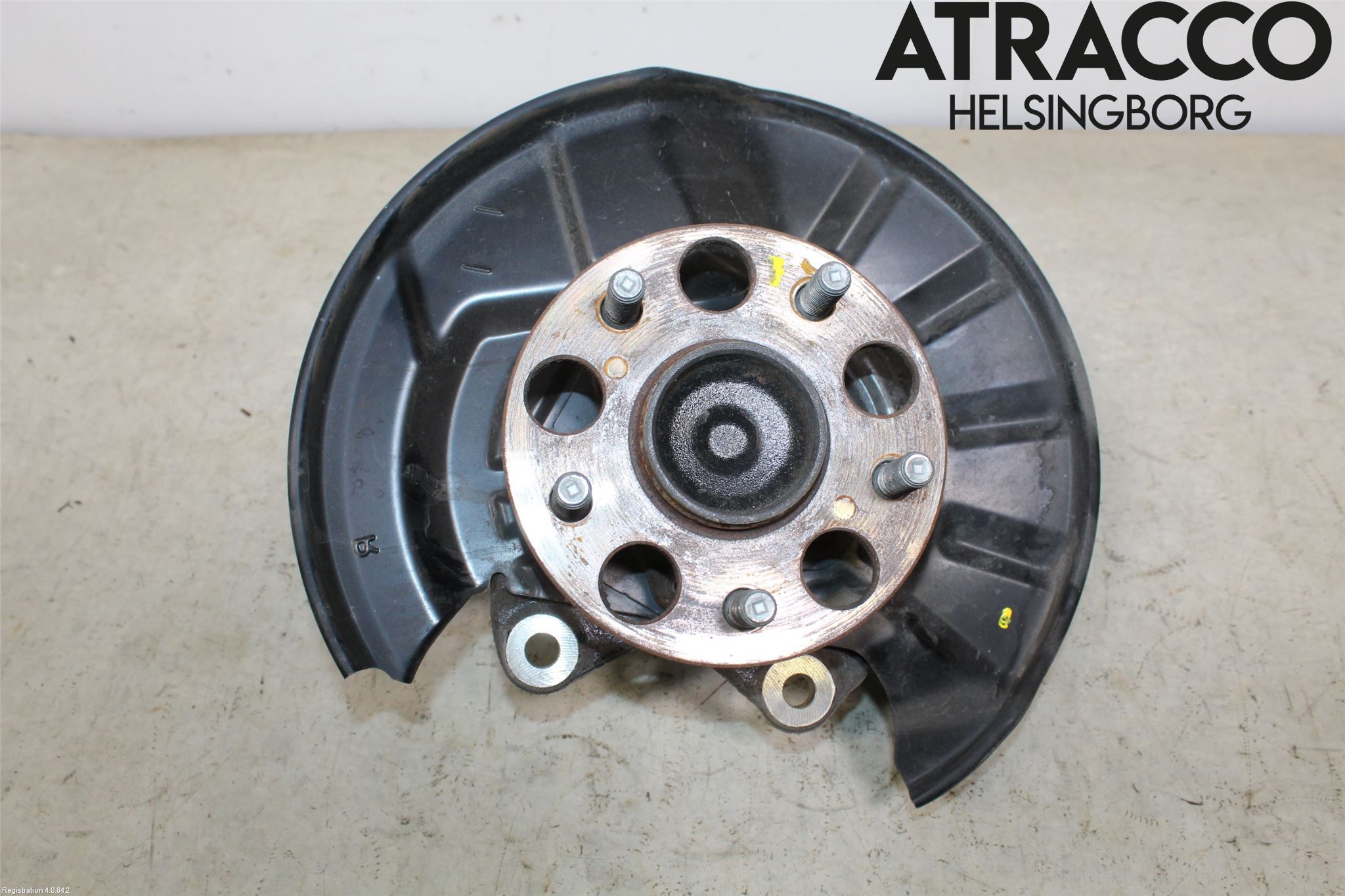 Toyota CAMRY 19-24 Spindel Hb
