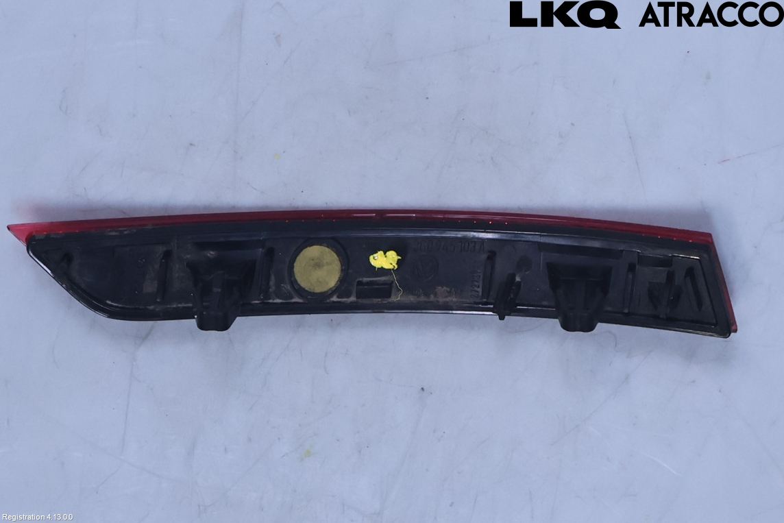 Volkswagen VW PASSAT 15-19 Refleks Bak
