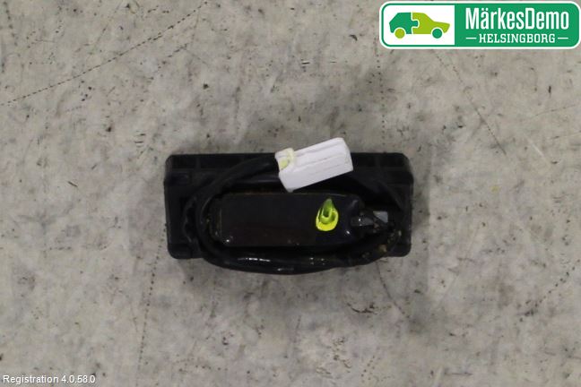 Mazda 2 (DJ) 15-22 Bakluke Handtak Ytre