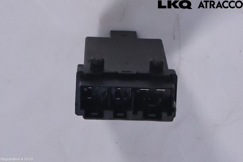 BMW 5 G30/G31/F90 17-23 Rele Varmesete