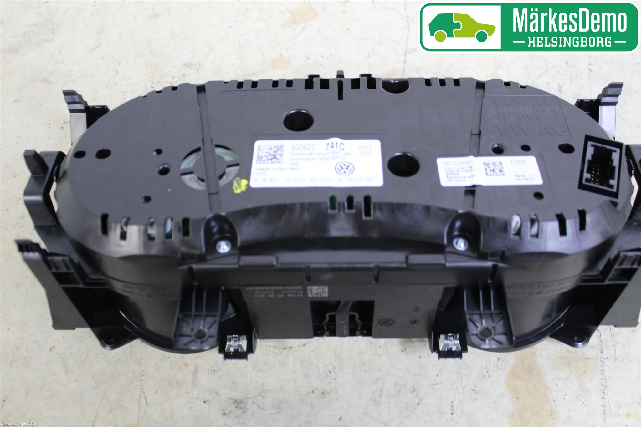Volkswagen VW PASSAT 15-19 Instr Kombinert