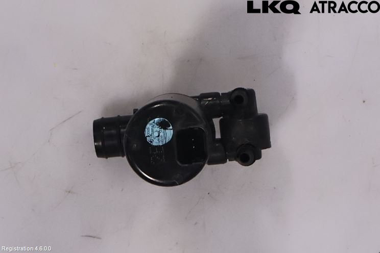Opel ASTRA L 22- Spylerpumpe Frontrute