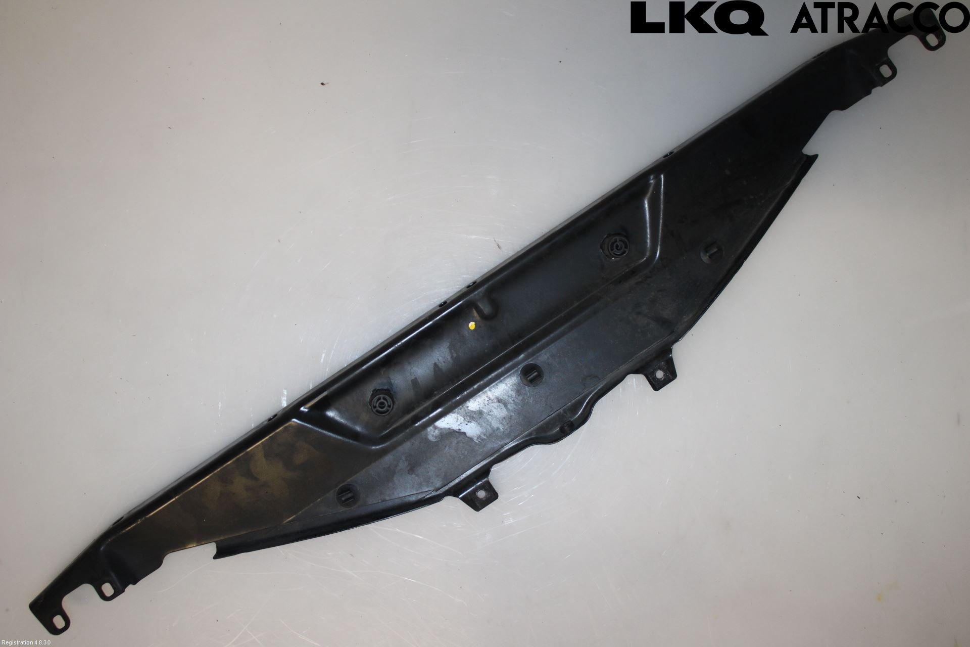 BMW 5 F10/F11/F18 09-17 Panserlåsplate-Bjelke
