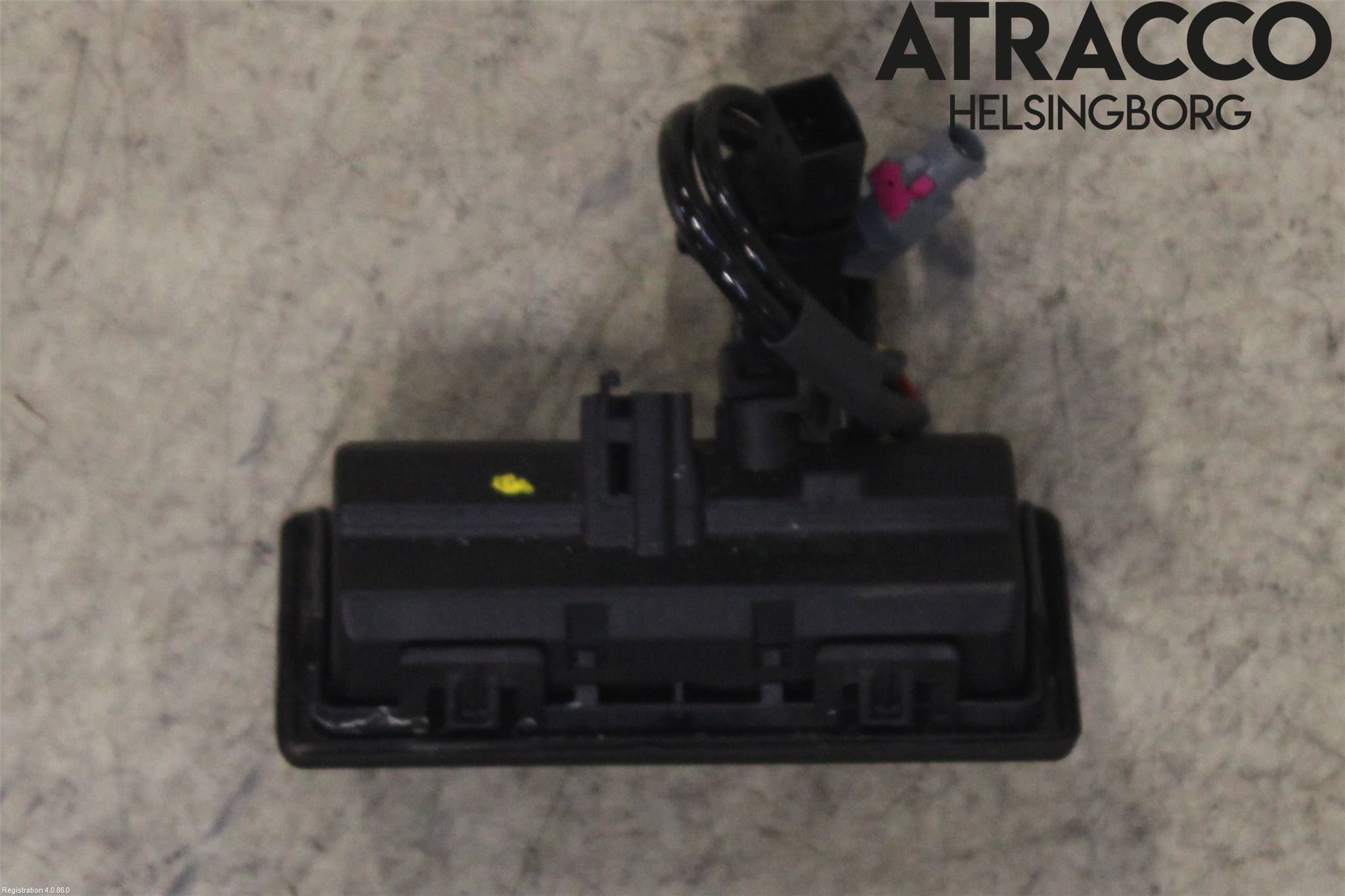 Volkswagen VW TIGUAN 16-24 Bakluke Handtak Ytre