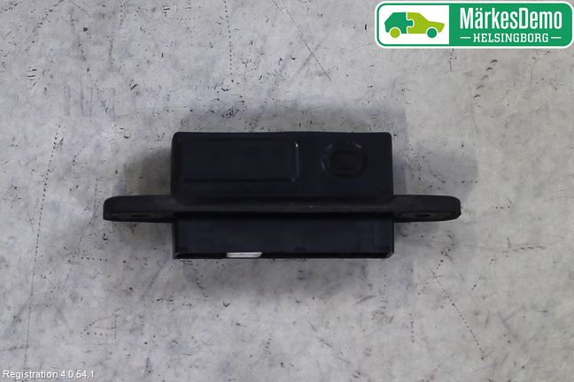 Toyota AVENSIS 09-15 Bakluke Handtak Ytre