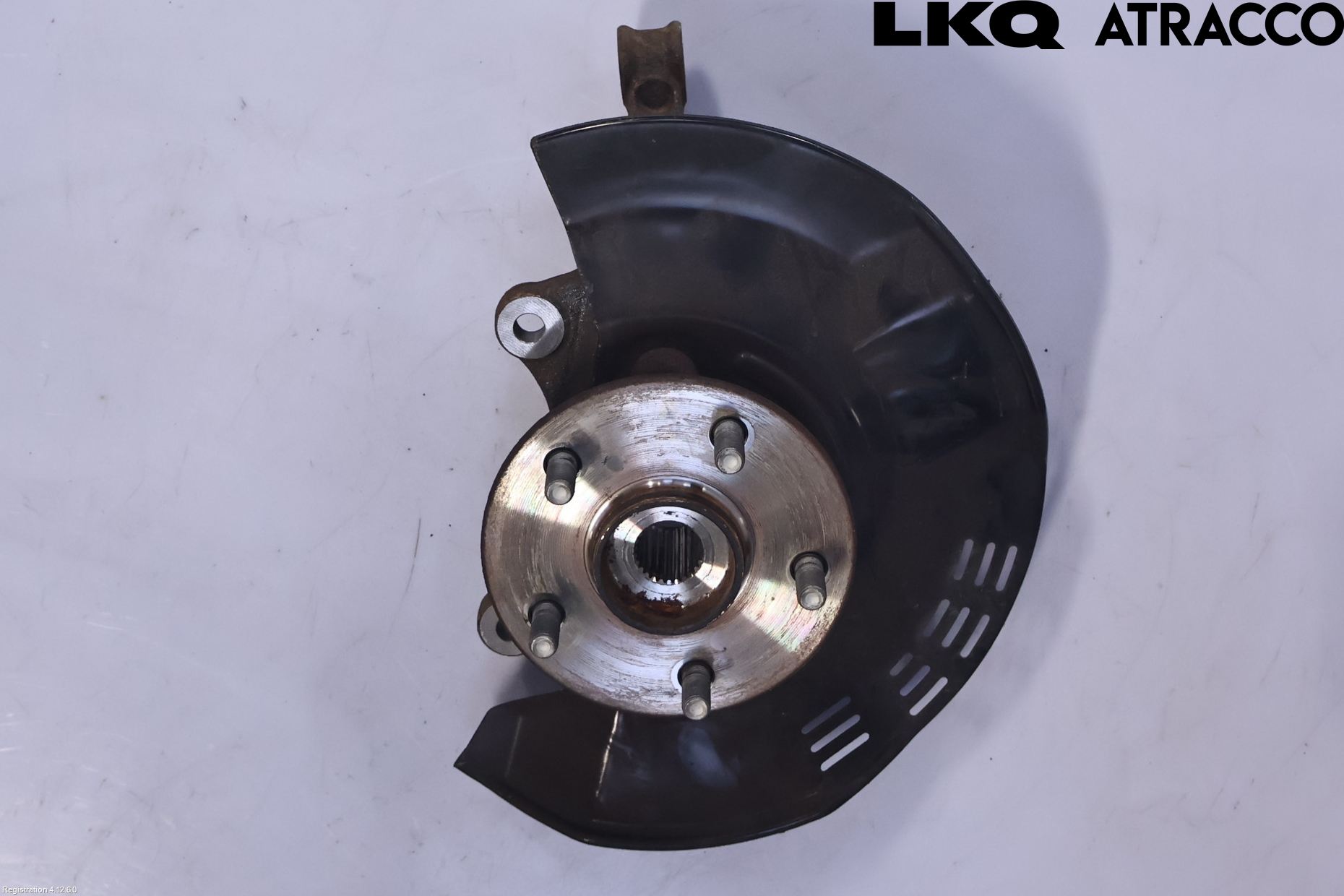 Toyota COROLLA CROSS XG10 22- Spindel Vf