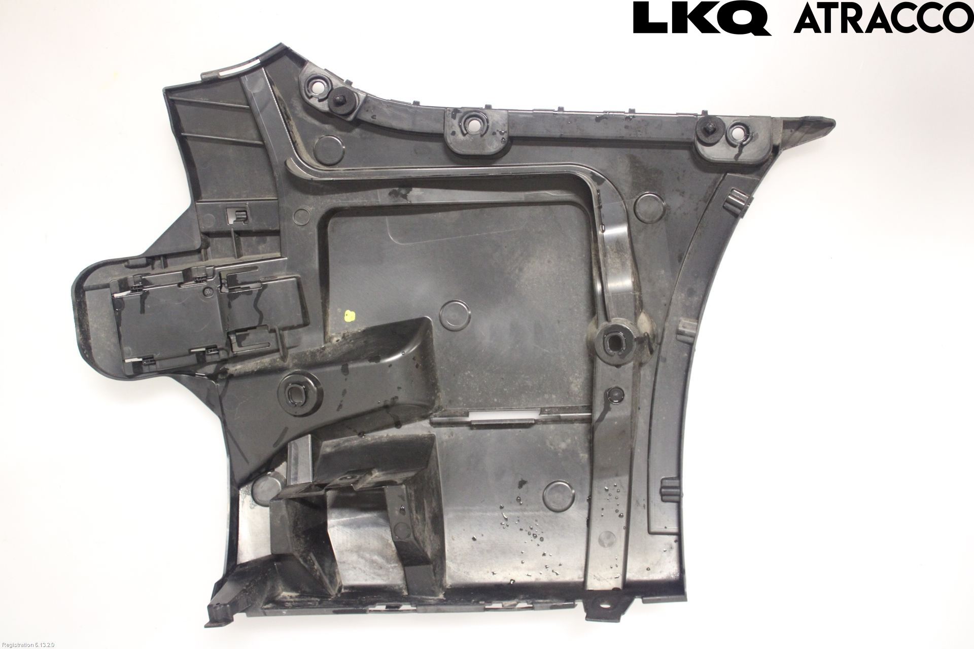 BMW 5 G30/G31/F90 17-23 Støtfangerfeste Bak Venstre