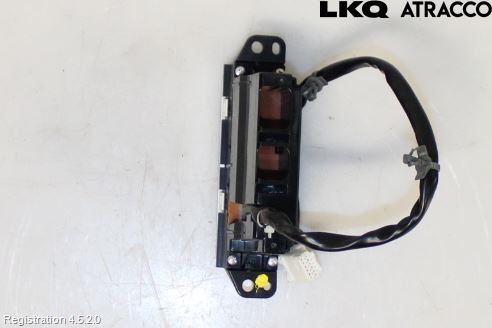 Nissan LEAF 11-17 Stereo Radio Med Cd