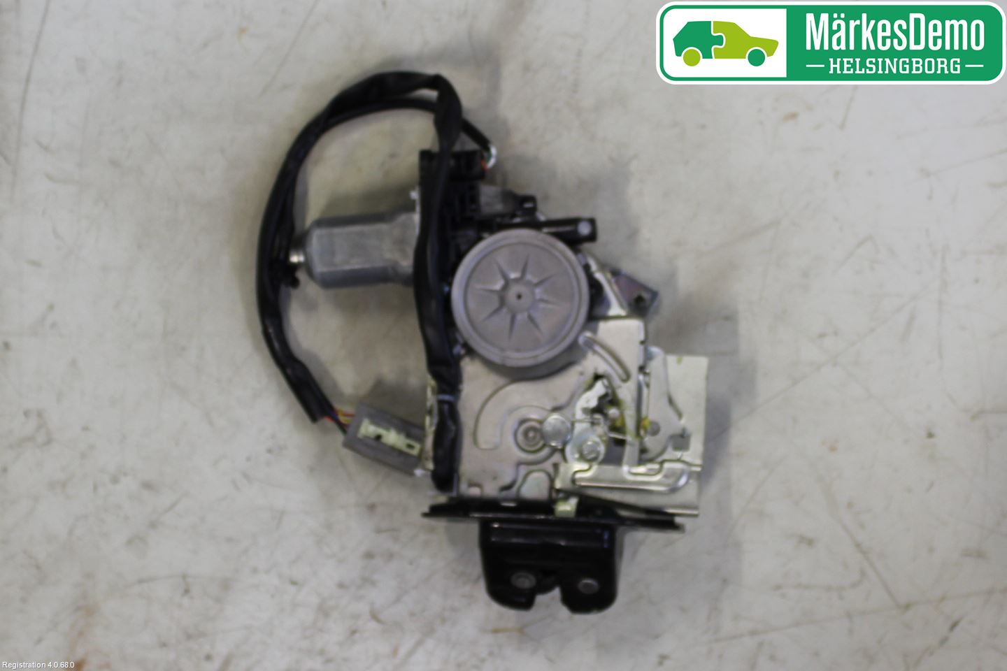 Ford KUGA 13-16 Bakluke-Lokk Låsekasse