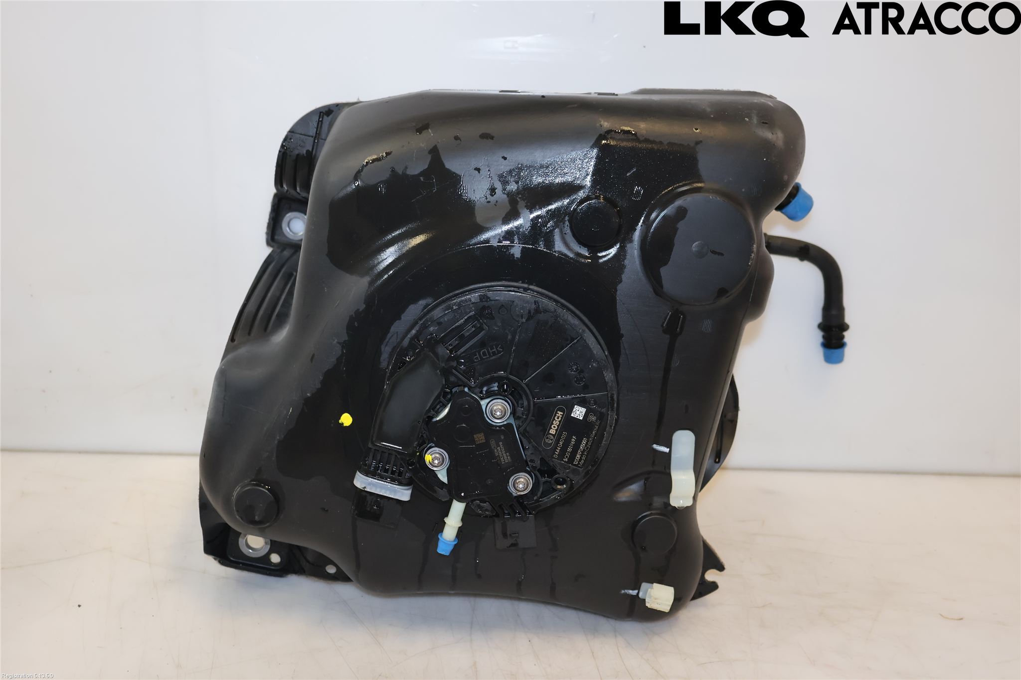 Volkswagen VW PASSAT 15-19 Adblue Tank