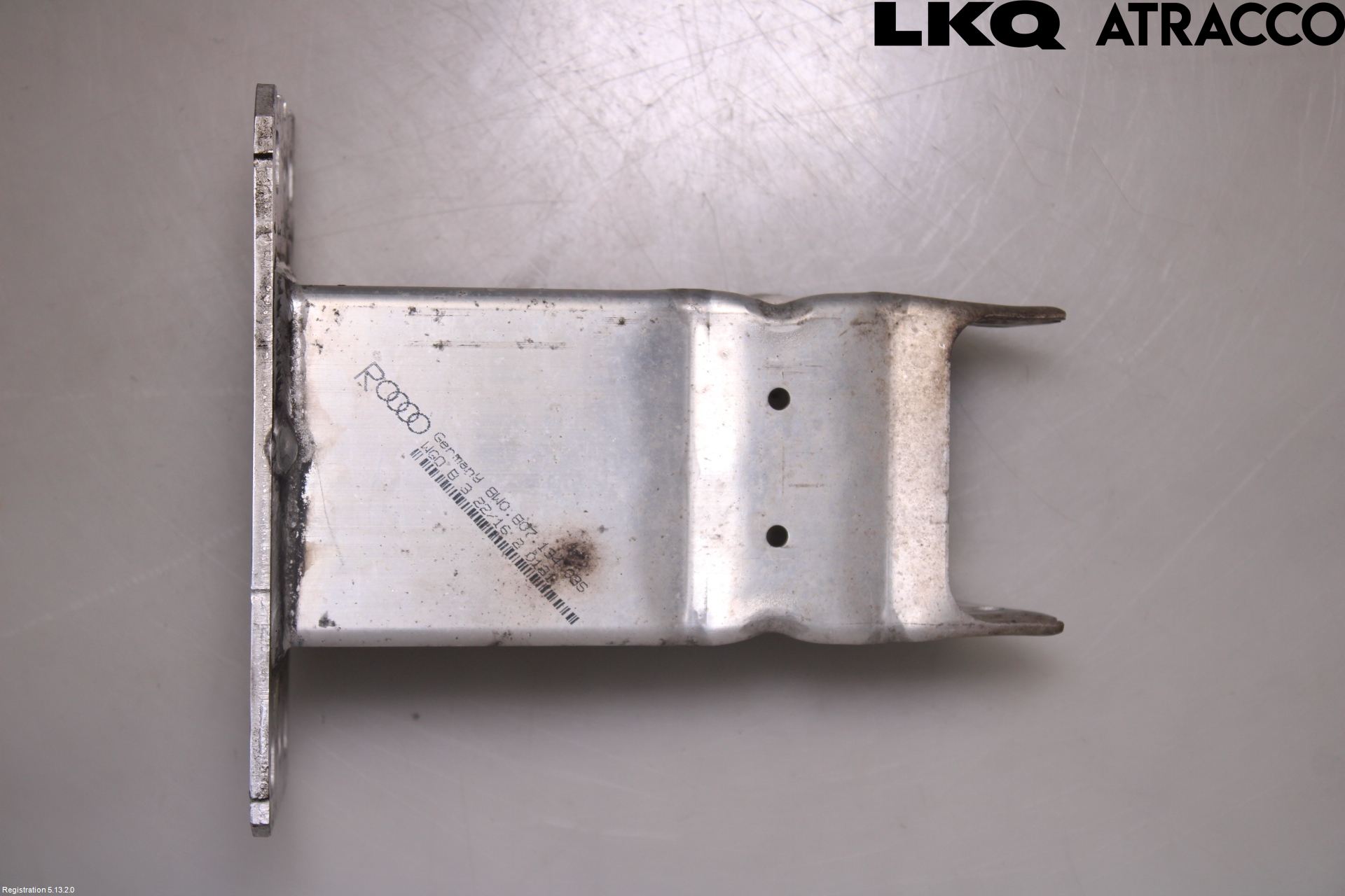 Audi A4/S4 B9 16-19 Støtfanger Foran Feste