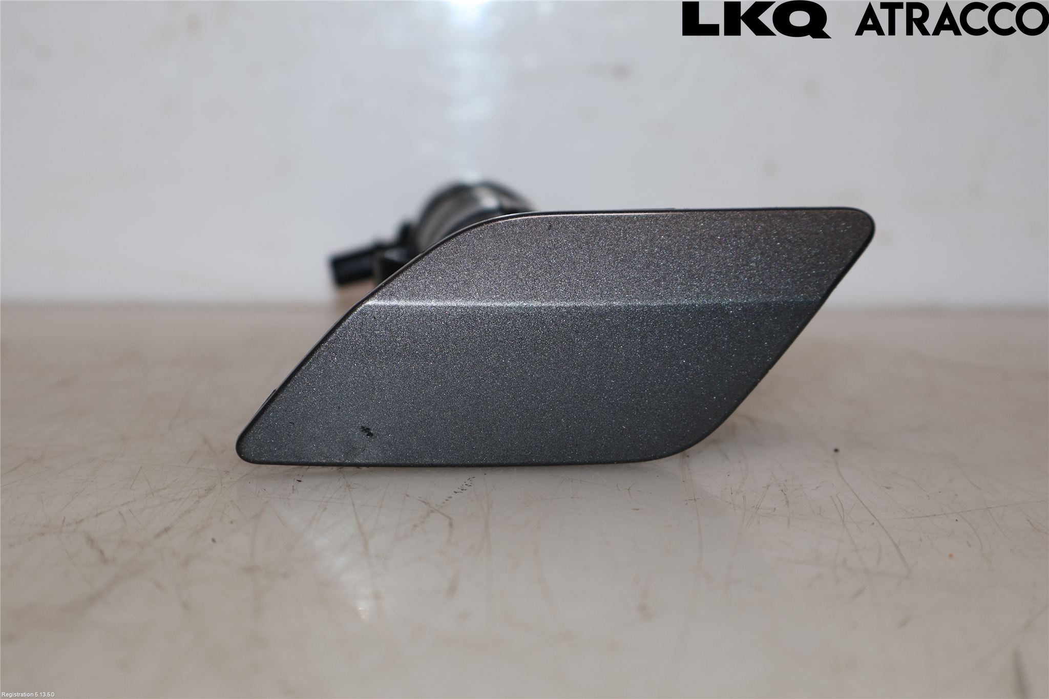 Volkswagen VW TOURAN 10-15 Spylerdyse Frontlykter